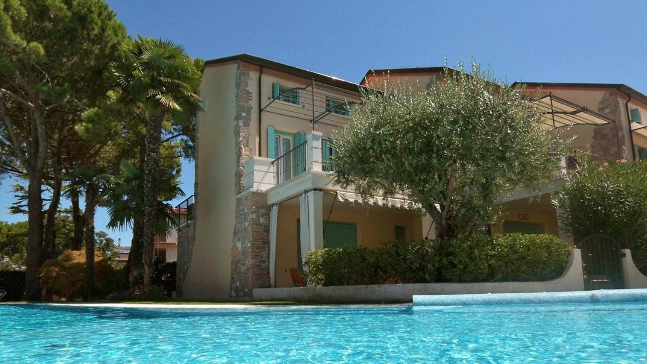 Liro Apartments Lido di Jesolo Eksteriør billede