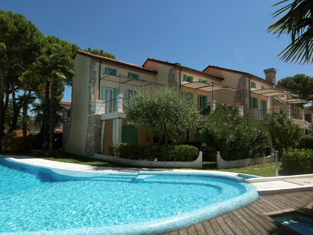 Liro Apartments Lido di Jesolo Værelse billede